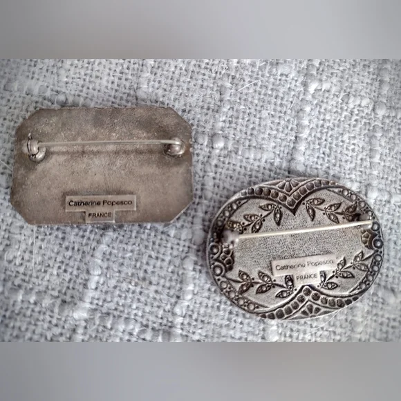 Vintage Brooch Set, 2 Matching Gold w/ Black & Brass Details- Catherine Popesco - Picture 7 of 9